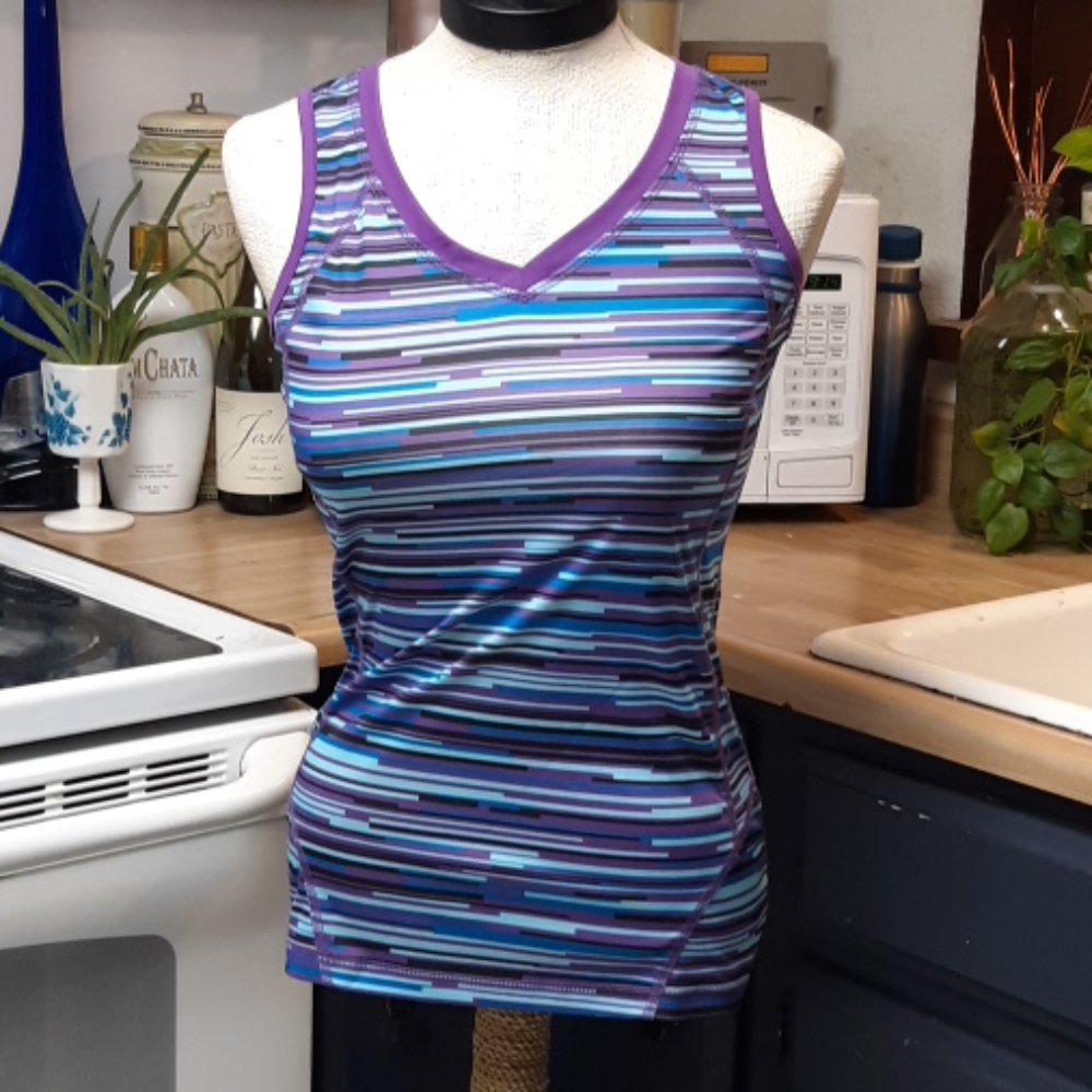 Womens Spandex Top Sz XS Purple Blue Sportwear Athletic wear Shirt TEKGEAR